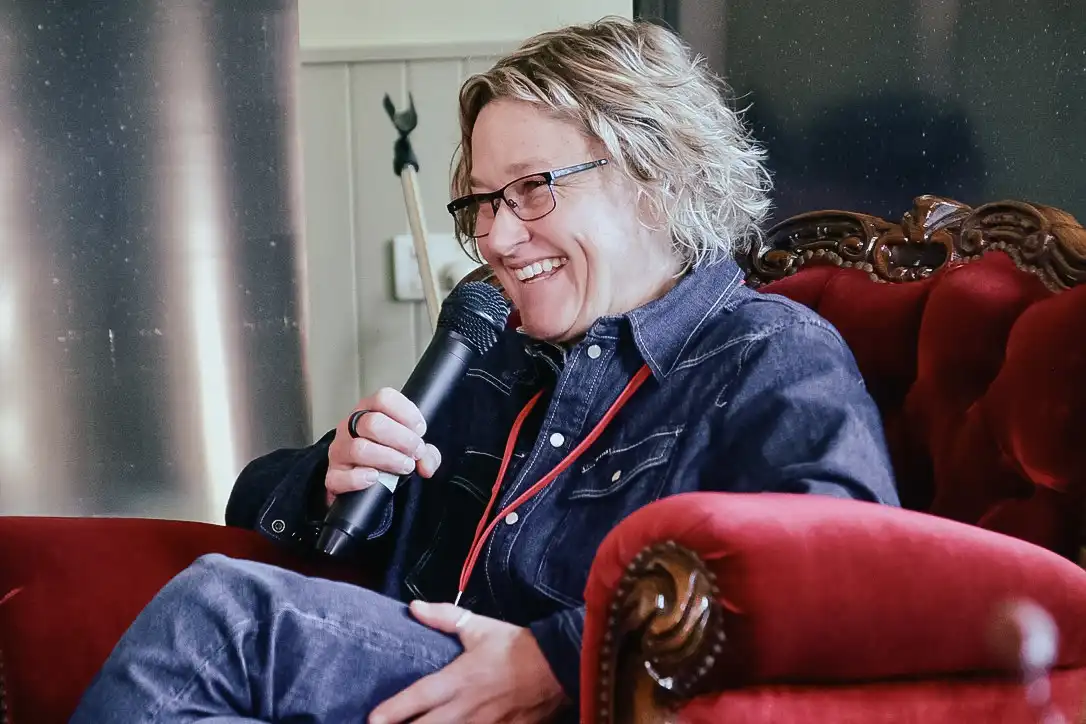 5C0A86E1-94A8-4935-A748-00A0E4B8F4E5_1_105_c-copy